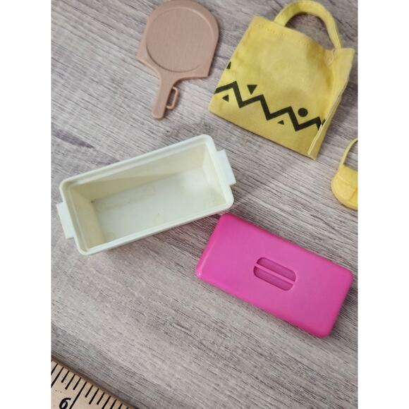 Vintage Barbie Accessories Shopping Cart Cooler Keyboard Radio Mixer Grill Table - Picture 6 of 14